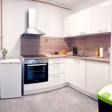 Central Bus Station Apartment Zágráb Kültér fotó